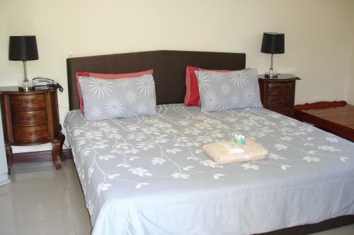 Home Stay Stc Bed And Breakfast