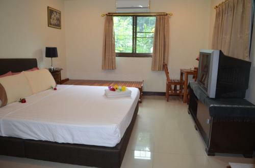 Home Stay Stc Bed And Breakfast
