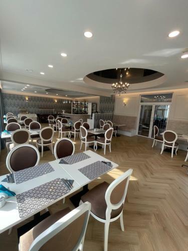 Hotel Moris