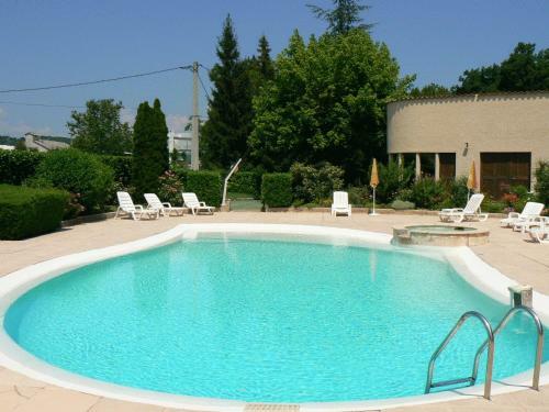 Logis Hotel Les Ch�nes