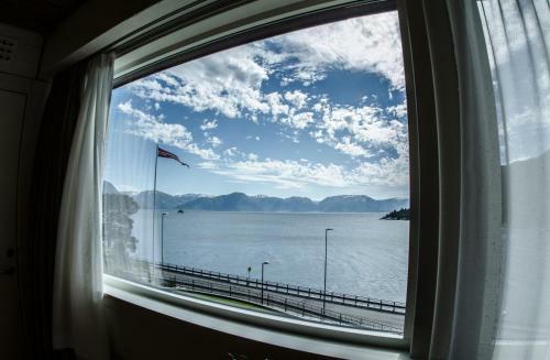 Lavik Fjord Hotel