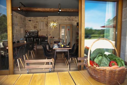 Agroturismo Os Lambr�ns