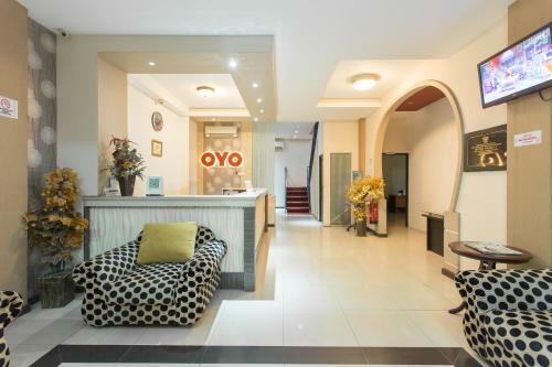 Oyo 663 Hotel Sejati