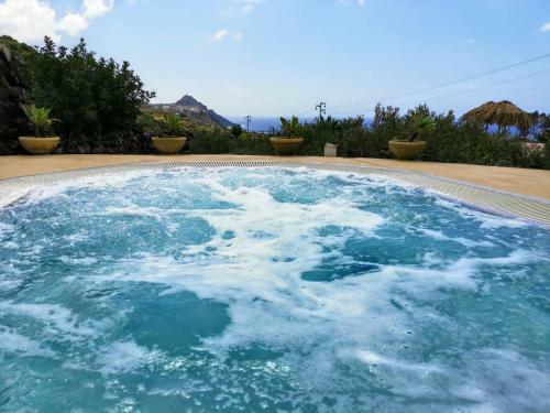 Agroturismo Dammusi Sciuvechi Resort