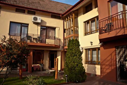 Hostal Pension Vlad Home