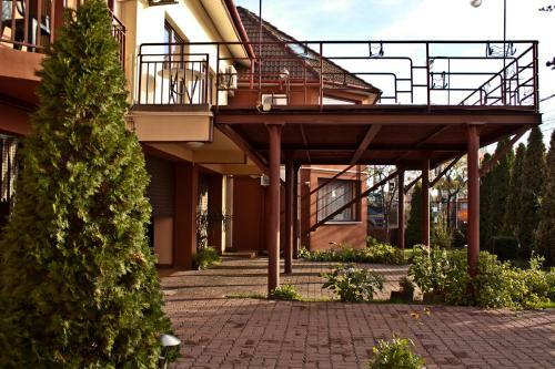 Hostal Pension Vlad Home