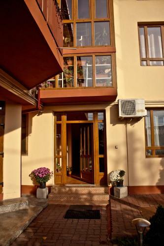 Hostal Pension Vlad Home