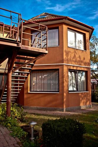 Hostal Pension Vlad Home