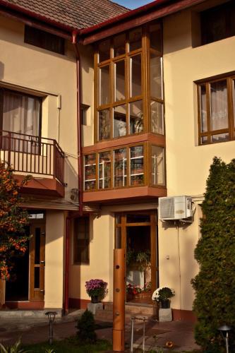 Hostal Pension Vlad Home