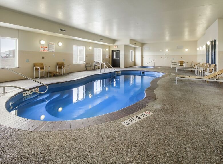 Hotel Sleep Inn & Suites