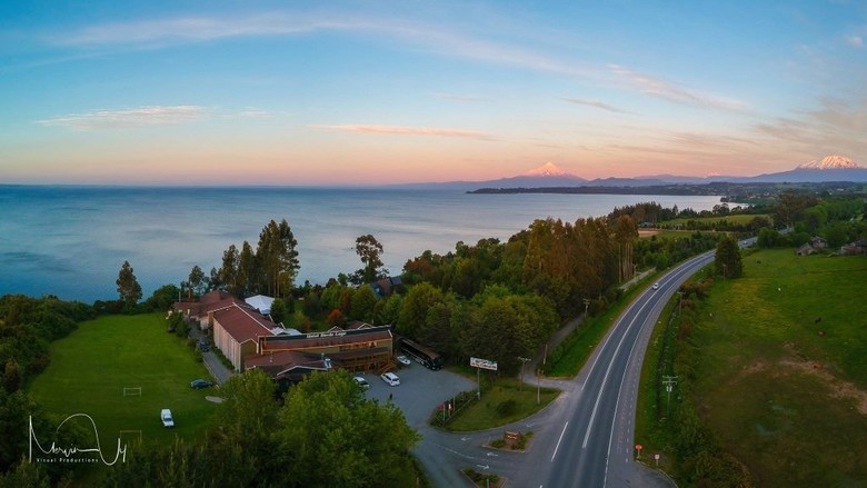 Hotel Borde Lago