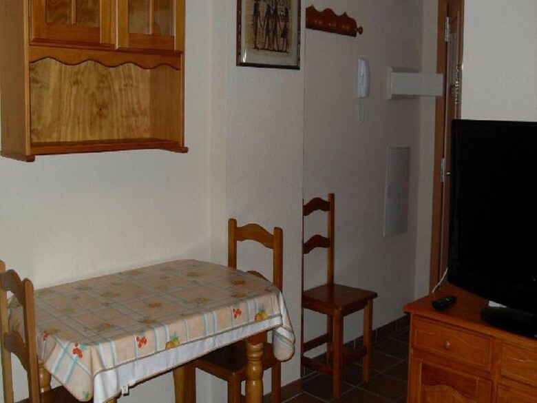 Apartamentos Habitat Zona Media