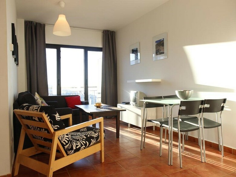 Apartamentos Habitat Zona Media