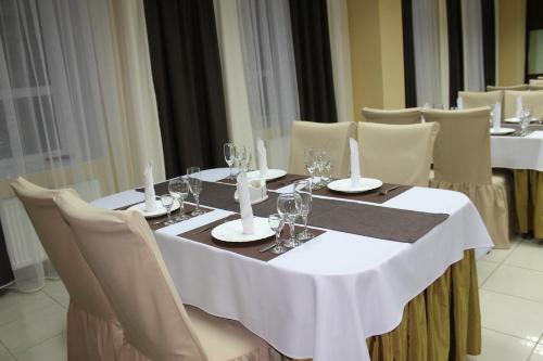 Alexandrovskiy Hotel