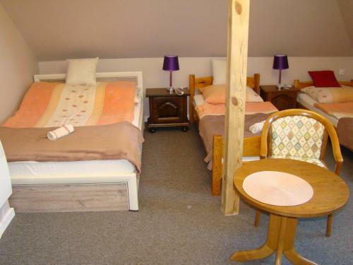 Hostal Pensjonat Dworek Baran�wka