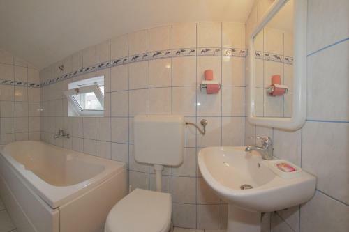 Bed & Breakfast Pensiunea Bianco Nero