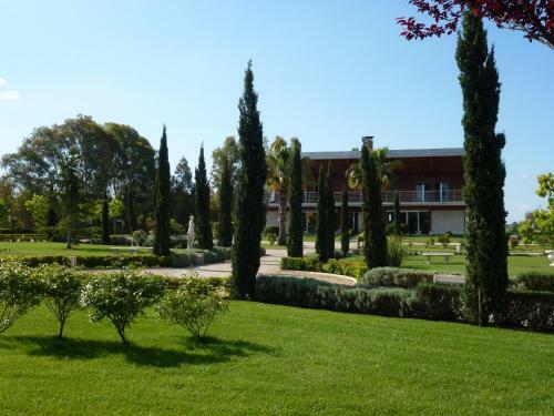 Casale Delle Ronde B&B