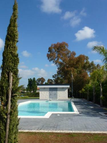 Casale Delle Ronde B&B