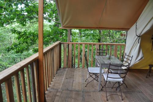 Camping Glamping Terre Rouge