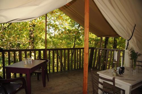 Camping Glamping Terre Rouge