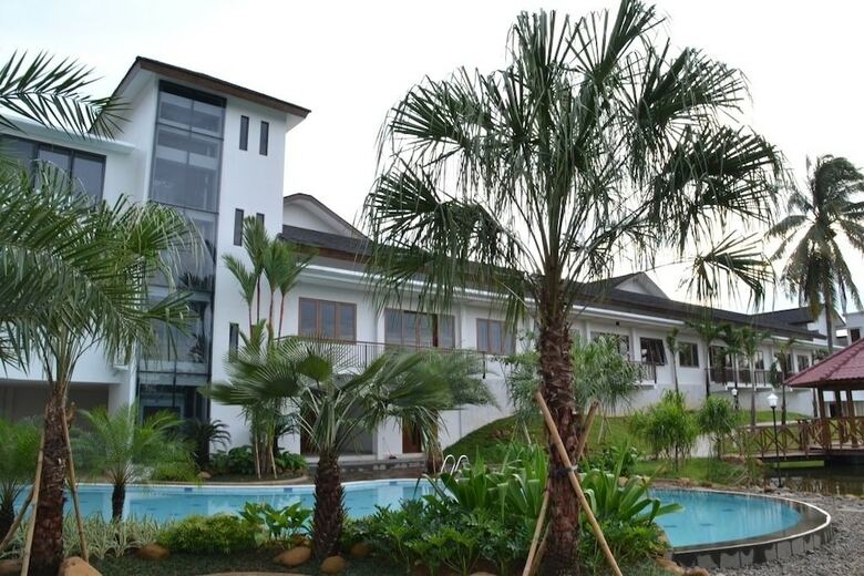Hotel Rukun Senior Living