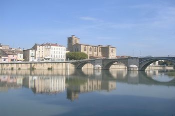 Hotel Ibis Styles Romans-valence Gare Tgv