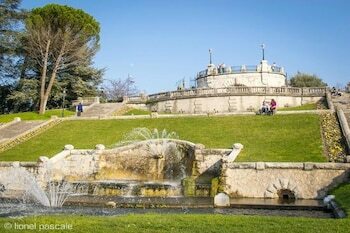 Hotel Ibis Styles Romans-valence Gare Tgv