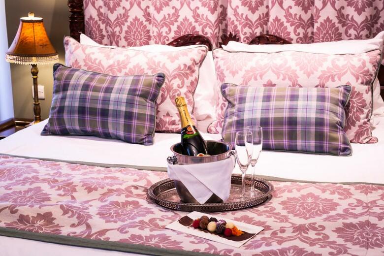 Agroturismo Dalmunzie Castle Hotel