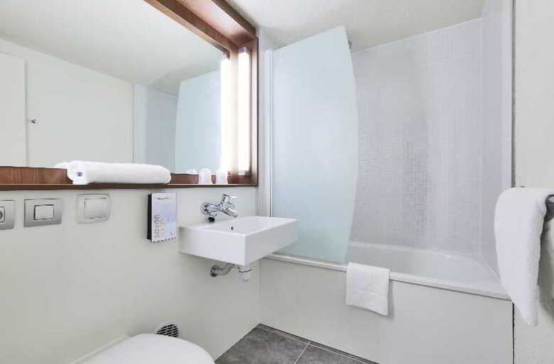Hotel Campanile Lille Sud - Chr