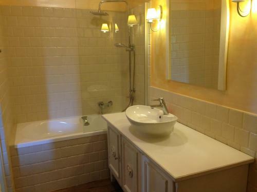 Hostal Hotel&restauracja Z?ote Runo