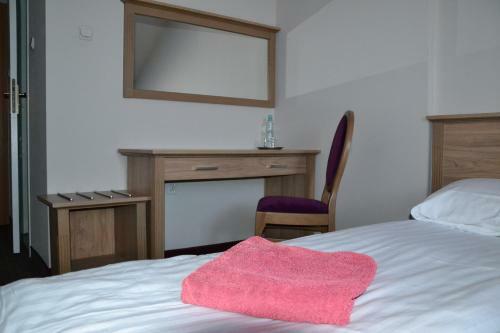 Hostal Hotel&restauracja Z?ote Runo