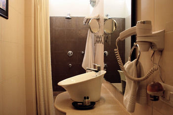 Hostal Ahuja Residency Golf Links