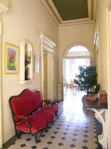 Hotel Le Roussillon