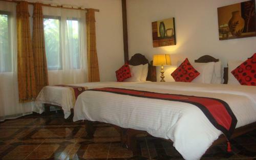 Hotel Padre Burgos Castle Resort