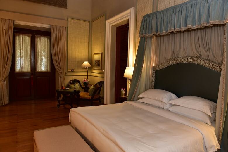 Hotel Taj Falaknuma Palace