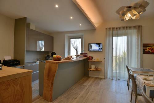 Daman Rooms & Breakfast