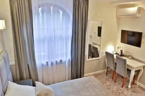 Hotel Bellis