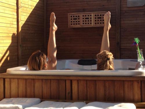 B&B La Cabine And Spa