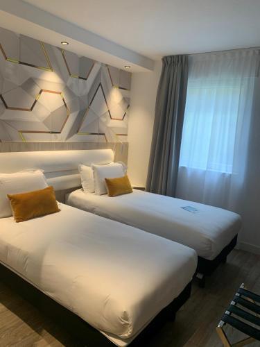 Hotel Akena City