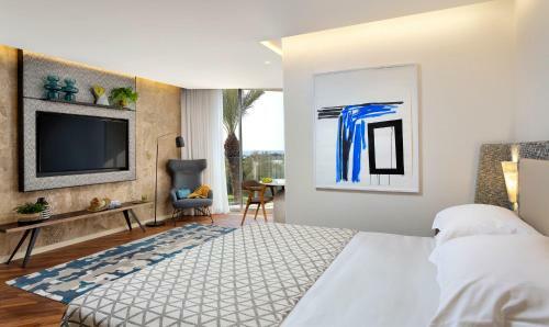 Dan Caesarea Golf Hotel