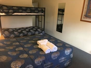Sleep Express Motel