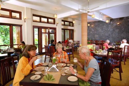 Hotel Thekkady Carmelia Haven Resort