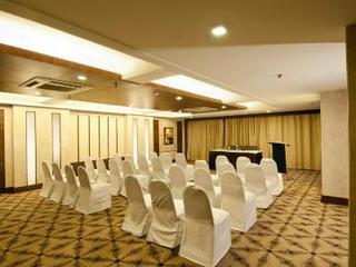 Hotel Howard Park Plaza