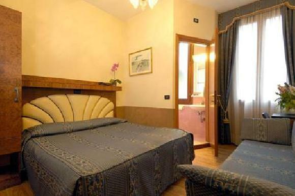 Hotel Atlantide