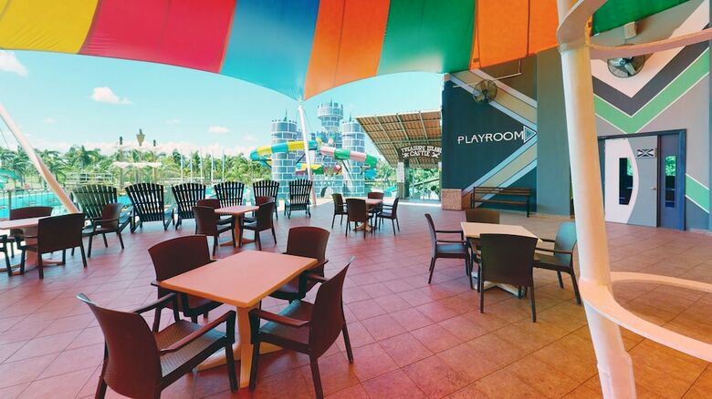 Hotel Seadust Cancun Family Resort