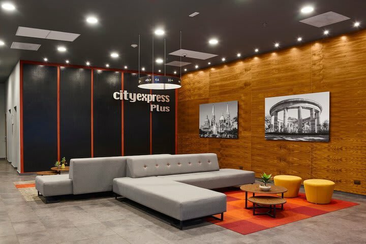 Hotel City Express Guadalajara Expo