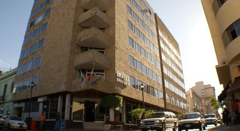 Hotel Universo
