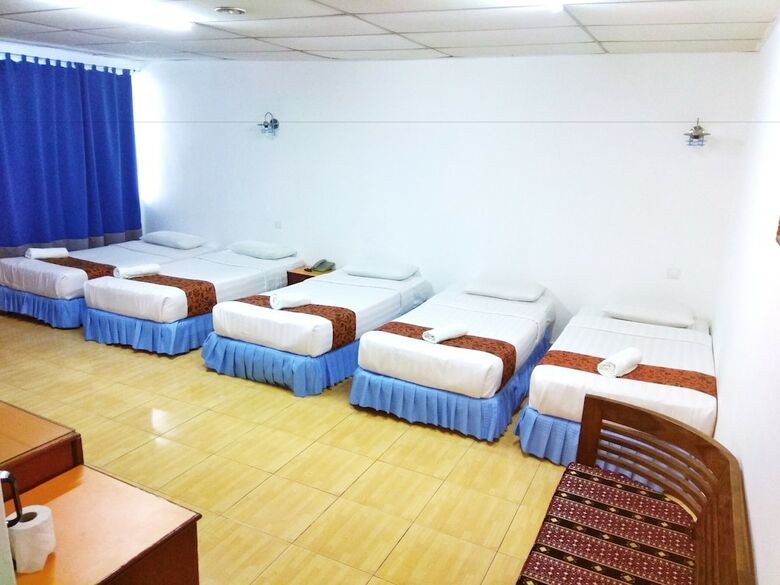 Hotel K T Mutiara