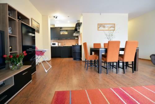 Arunes Apartments