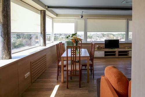 Arunes Apartments
